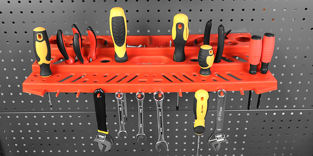 WALL MOUNTED PLASTIC PEGBOARD AND SHELVES Buy hand tools list, hand