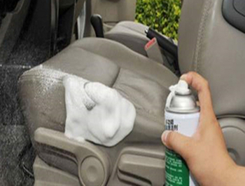 How do you clean a dirty car interior?